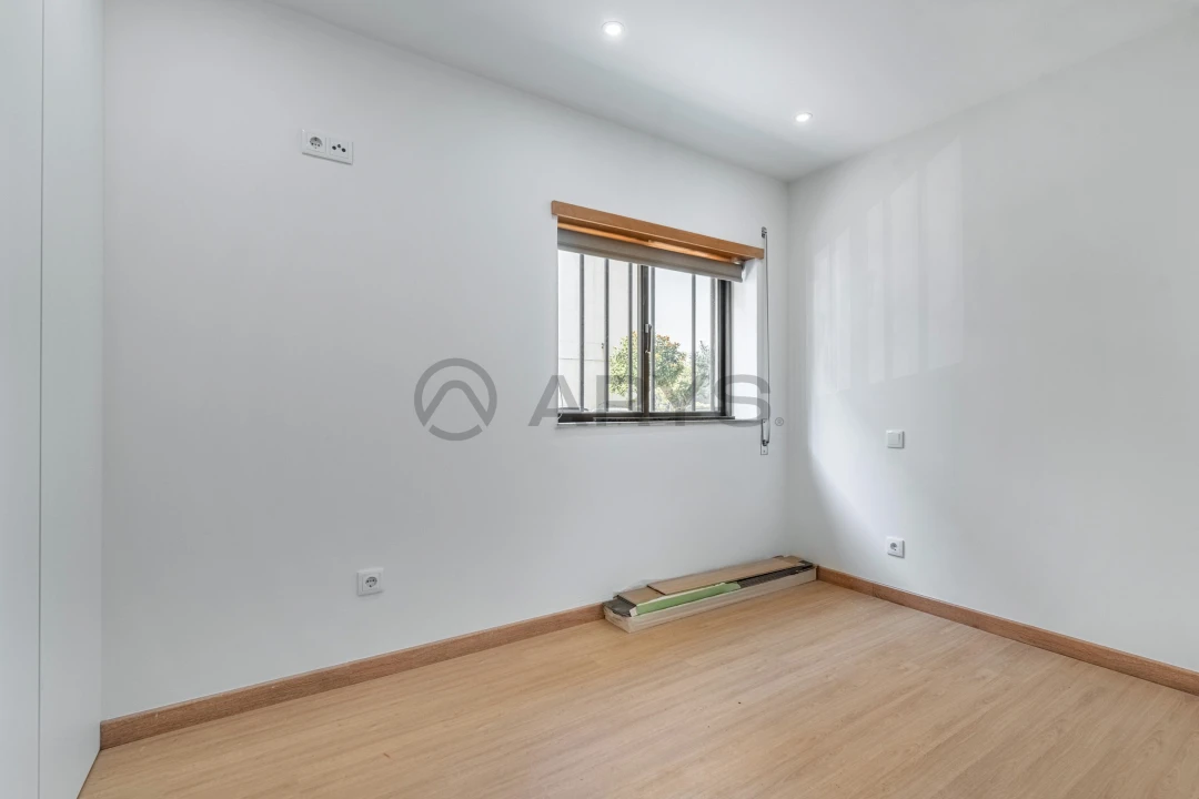 Apartamento T3 para Venda em Ferreiros e Gondizalves Foto 16