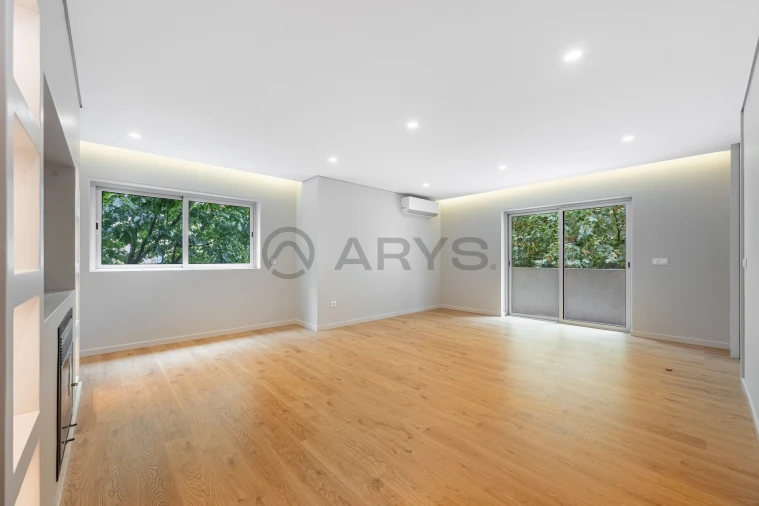Apartamento T4 para Venda em São Vitor (Braga) Foto 2
