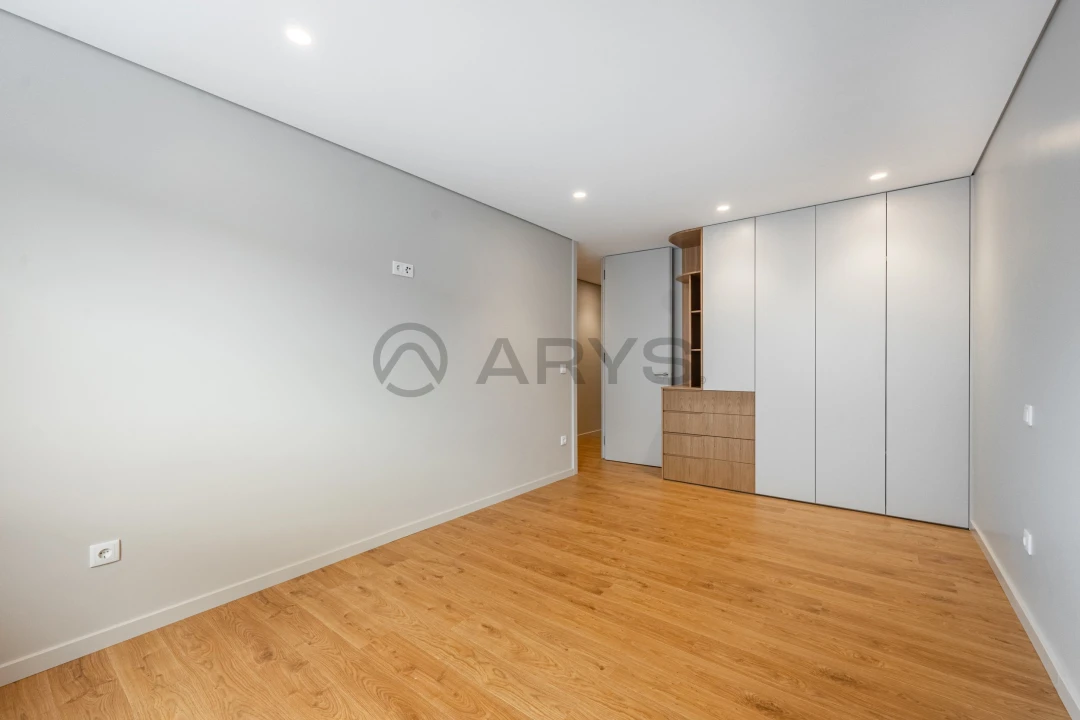 Apartamento T4 para Venda em São Vitor (Braga) Foto 11
