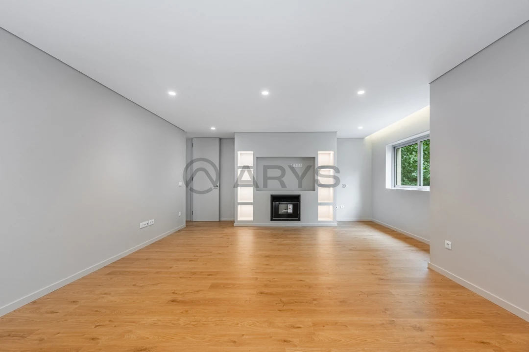 Apartamento T4 para Venda em São Vitor (Braga) Foto 1