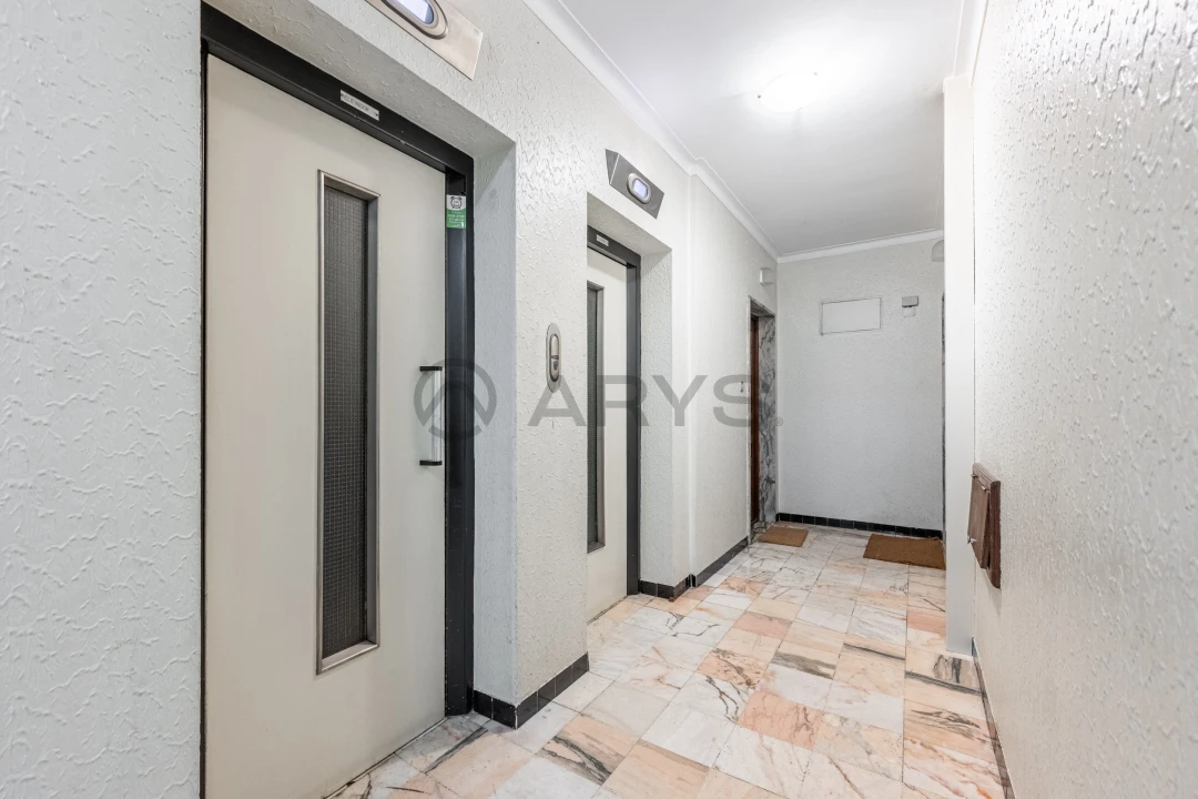 Apartamento T4 para Venda em São Vitor (Braga) Foto 4