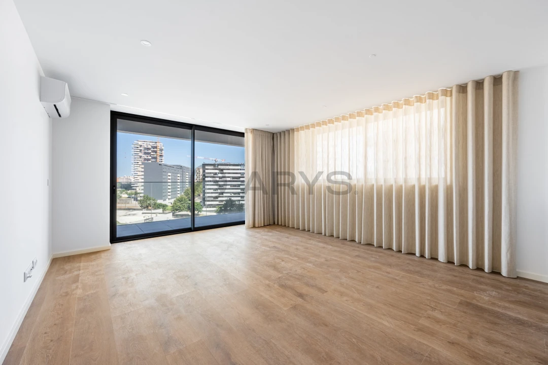 Apartamento T3 para Venda em Matosinhos e Leça da Palmeira Foto 11