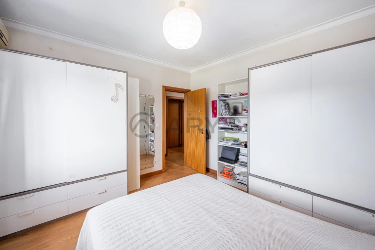 Apartamento T4 para Venda em Nogueira, Fraião e Lamaçães Foto 10