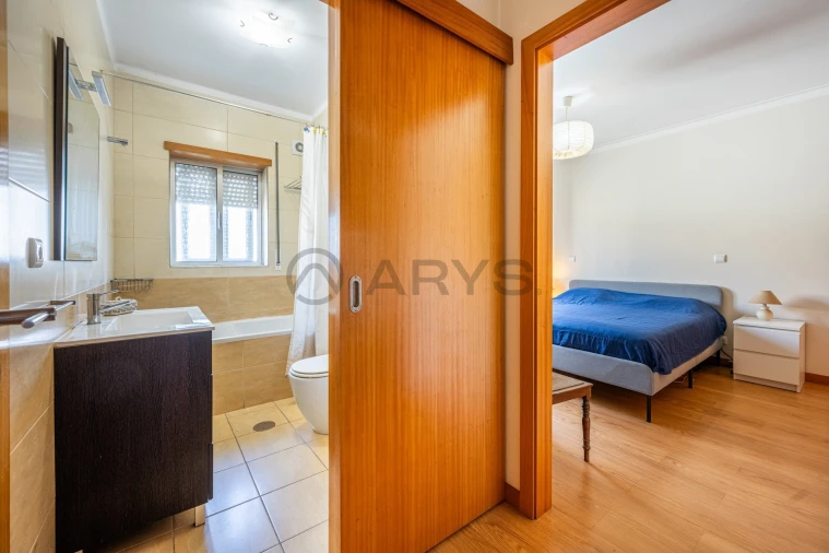 Apartamento T4 para Venda em Nogueira, Fraião e Lamaçães Foto 7