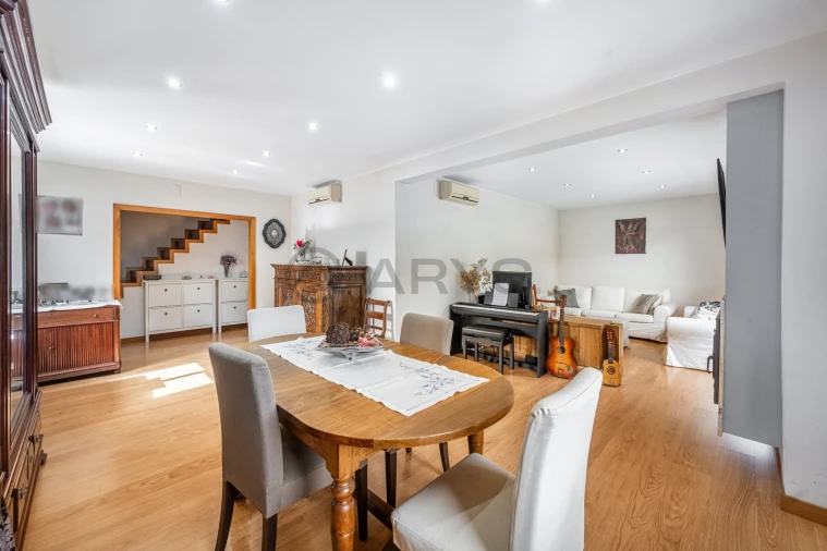Apartamento T4 para Venda em Nogueira, Fraião e Lamaçães Foto 2