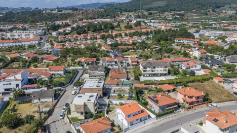 Moradia T3 para Venda em Brito