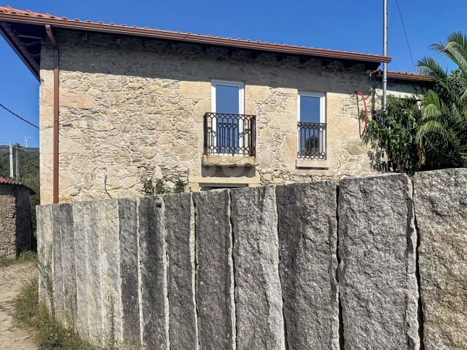 Moradia T2 para Venda em Cerdal Foto 2