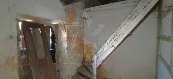 Moradia T1 para Venda em Tornada e Salir do Porto