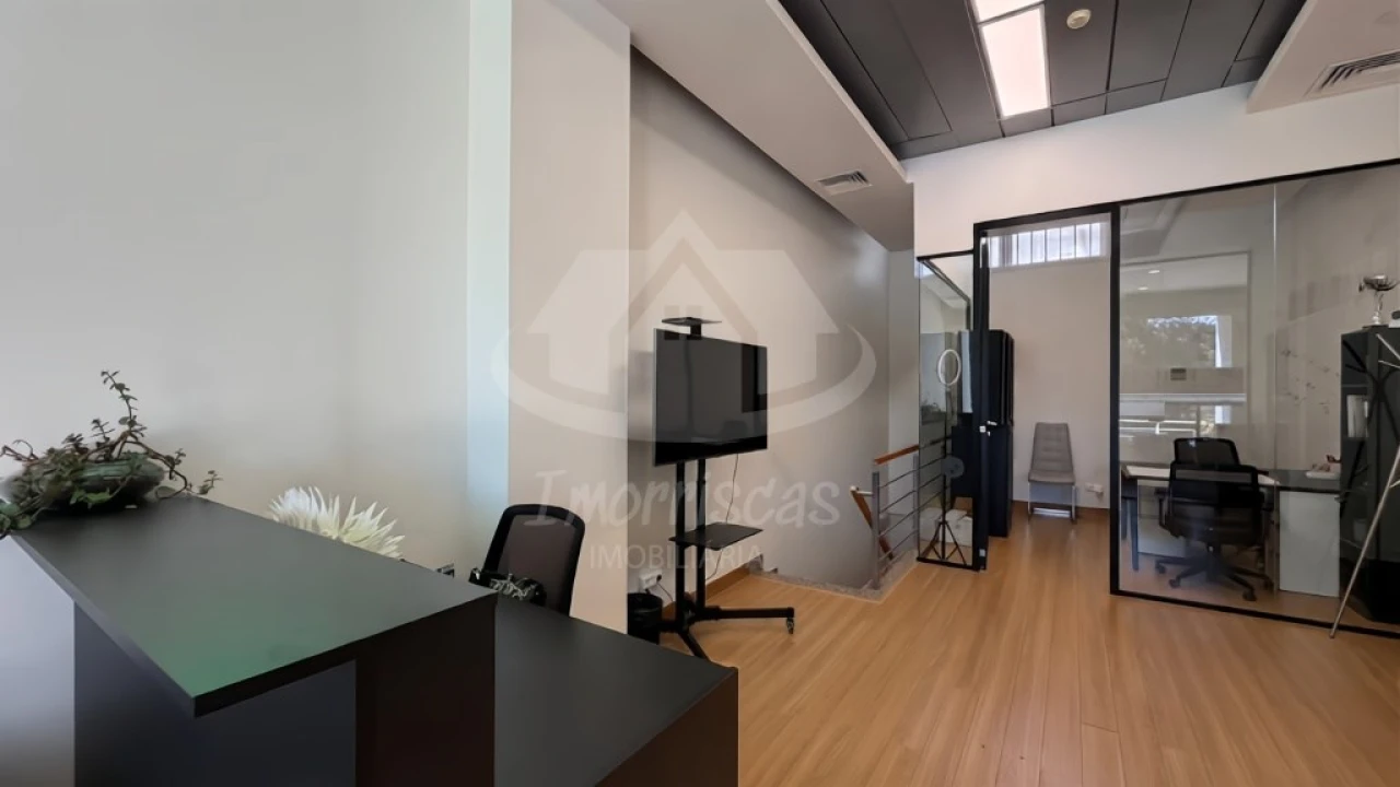 Loja para Arrendamento em Lumiar Foto 5