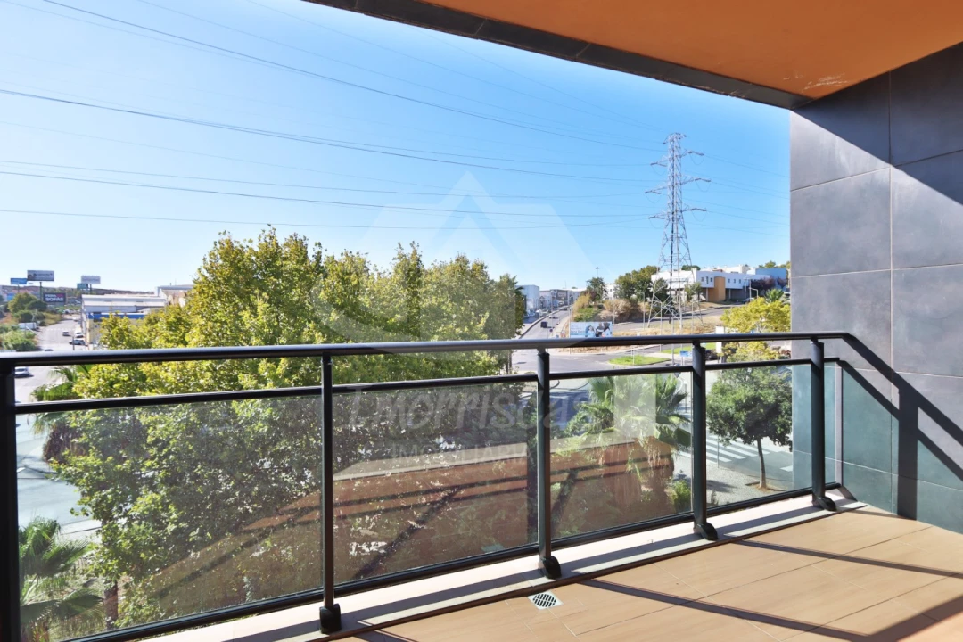 Apartamento T3 para Venda em Sacavém e Prior Velho Foto 11