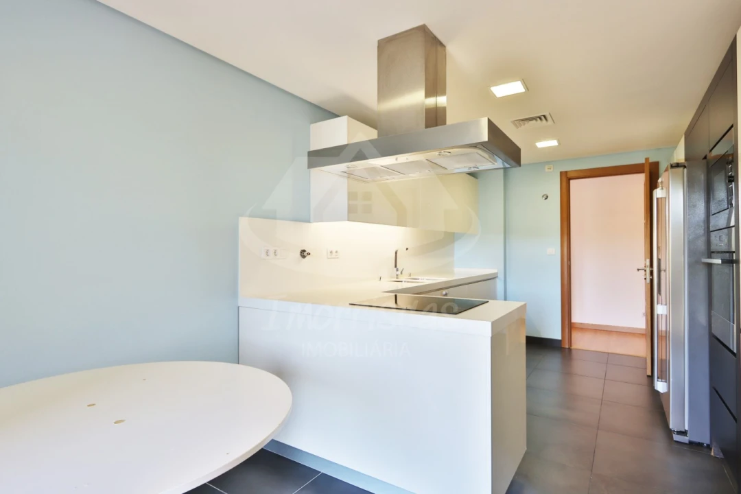 Apartamento T3 para Venda em Sacavém e Prior Velho Foto 15