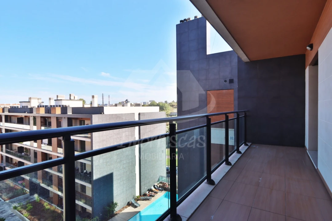 Apartamento T3 para Venda em Sacavém e Prior Velho Foto 32