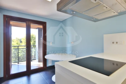 Apartamento T3 para Venda em Sacavém e Prior Velho