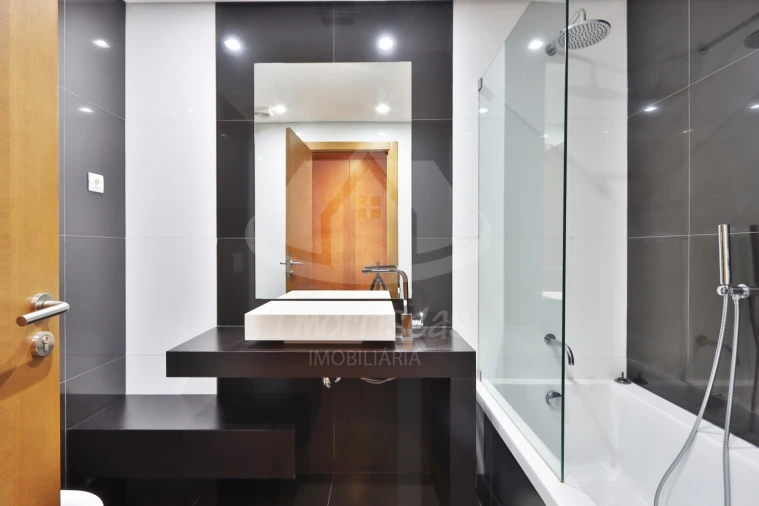 Apartamento T3 para Venda em Sacavém e Prior Velho Foto 28