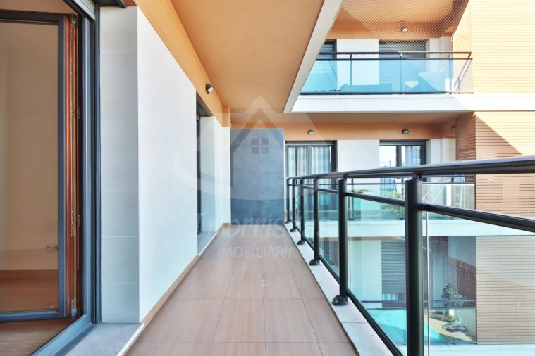 Apartamento T3 para Venda em Sacavém e Prior Velho Foto 30