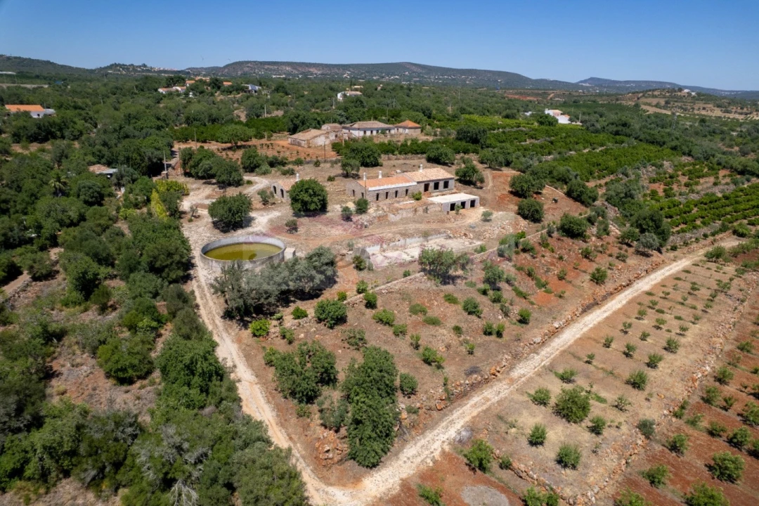 Quinta T5 para Venda em São Bartolomeu de Messines Foto 2
