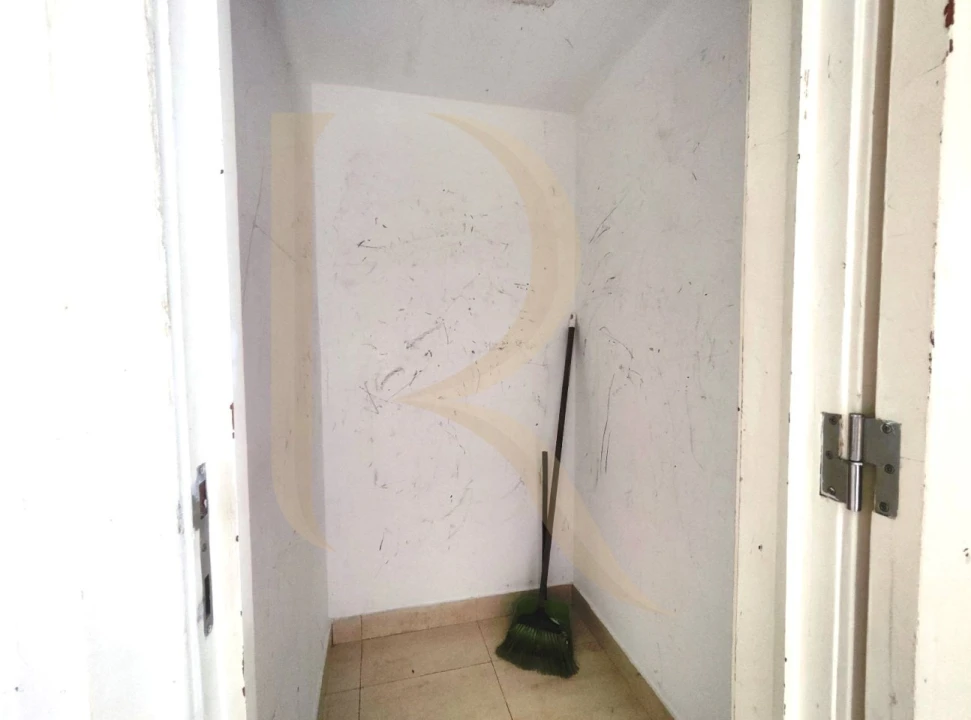 Apartamento T2 para Venda em Amora Foto 13