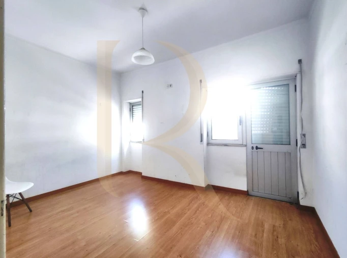 Apartamento T2 para Venda em Amora Foto 15
