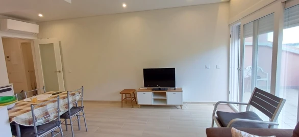 Apartamento T1 para Venda em Sé e São Lourenço