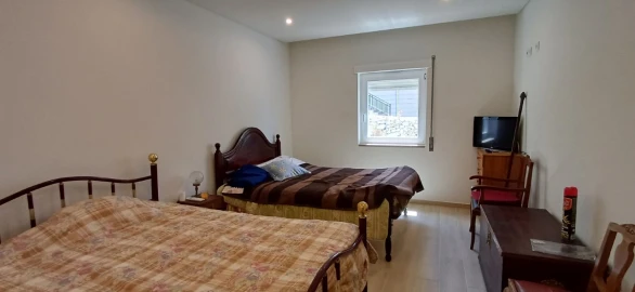 Apartamento T1 para Venda em Sé e São Lourenço