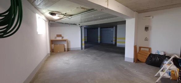 Apartamento T1 para Venda em Sé e São Lourenço
