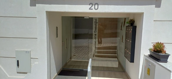 Apartamento T1 para Venda em Sé e São Lourenço