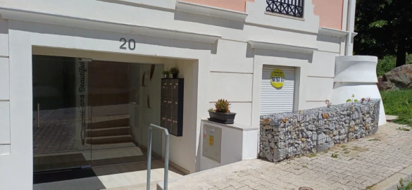 Apartamento T1 para Venda em Sé e São Lourenço