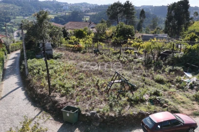 Terreno para Venda em Vila Cova da Lixa e Borba de Godim