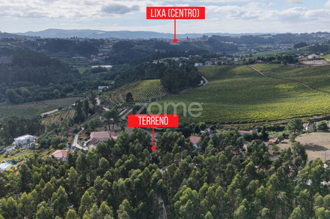 Terreno para Venda em Vila Cova da Lixa e Borba de Godim Foto 1