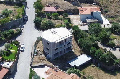 Moradia T3 para Venda em Eja