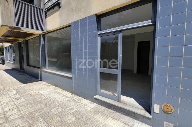Apartamento T2 para Venda em Nelas Foto 2