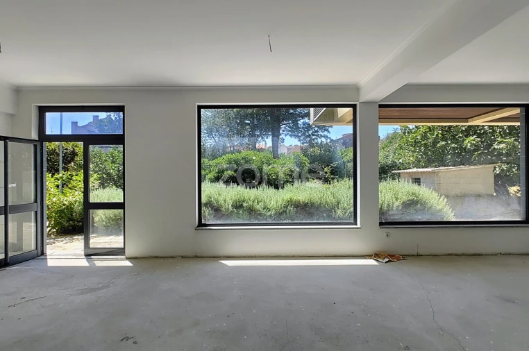 Apartamento T2 para Venda em Nelas Foto 7