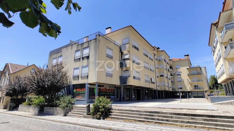 Apartamento T2 para Venda em Nelas