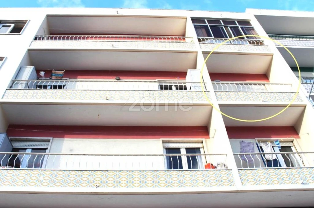 Apartamento T2 para Arrendamento em Santa Maria e São Miguel, São Martinho, São Pedro Penaferrim Foto 12