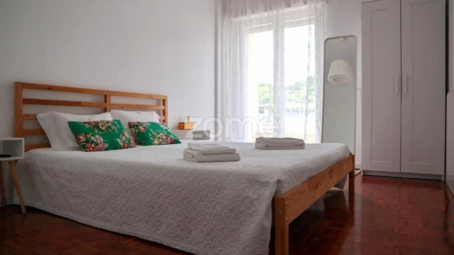 Apartamento T2 para Arrendamento em Santa Maria e São Miguel, São Martinho, São Pedro Penaferrim