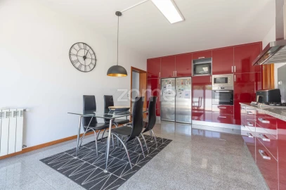 Moradia T5 para Venda em Taveiro, Ameal e Arzila