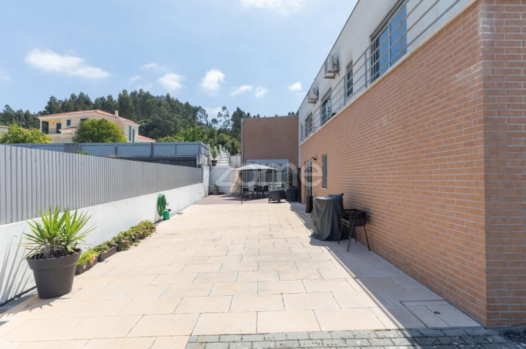 Moradia T5 para Venda em Taveiro, Ameal e Arzila Foto 51