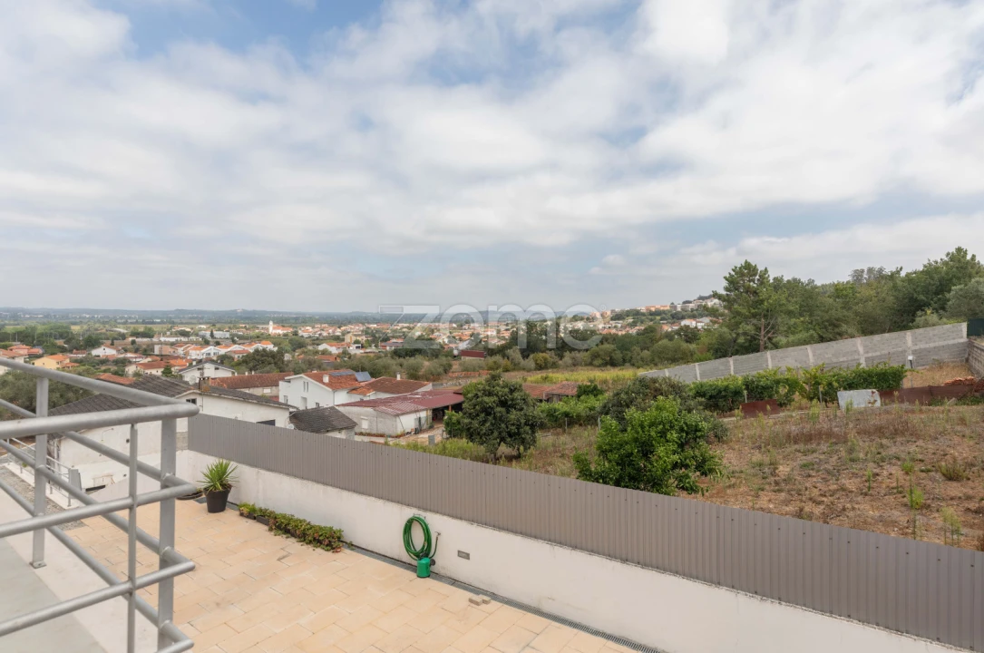 Moradia T5 para Venda em Taveiro, Ameal e Arzila Foto 37