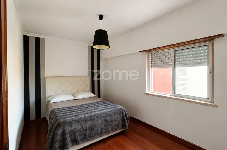 Apartamento T2 para Arrendamento em Cacém e São Marcos Foto 8
