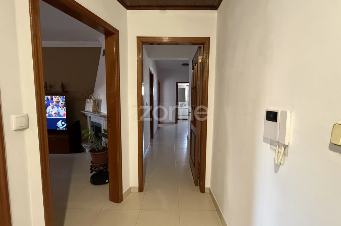 Apartamento T2 para Arrendamento em Cacém e São Marcos Foto 4