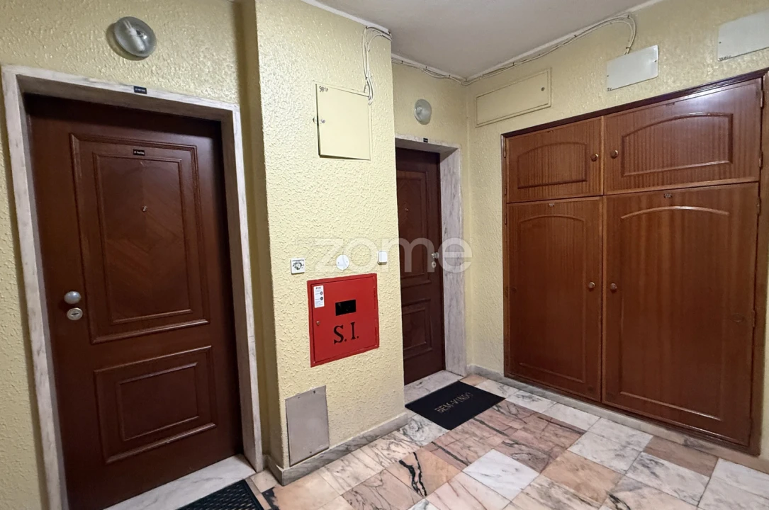 Apartamento T2 para Arrendamento em Cacém e São Marcos Foto 12