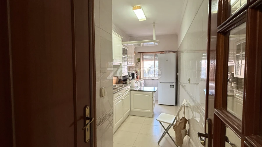 Apartamento T2 para Arrendamento em Cacém e São Marcos