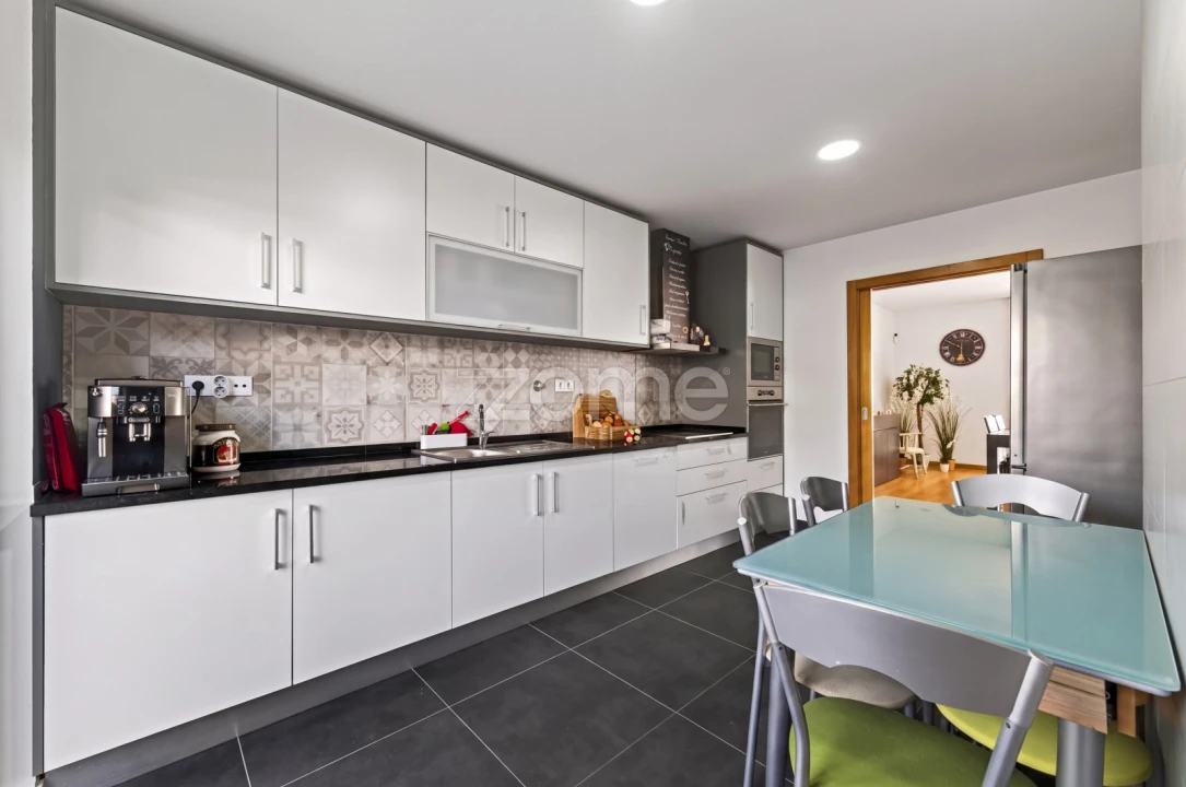 Moradia T4 para Venda em Pontinha e Famões Foto 19