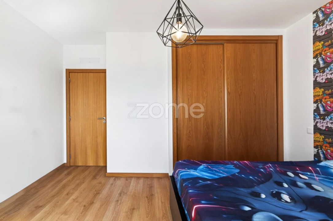 Moradia T4 para Venda em Pontinha e Famões Foto 34