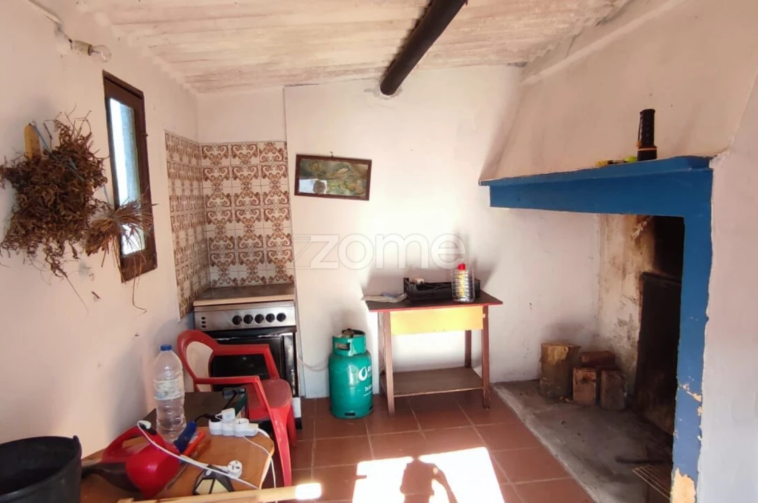Quinta T4 para Venda em Santa Maria do Castelo e Santiago e Santa Susana Foto 23