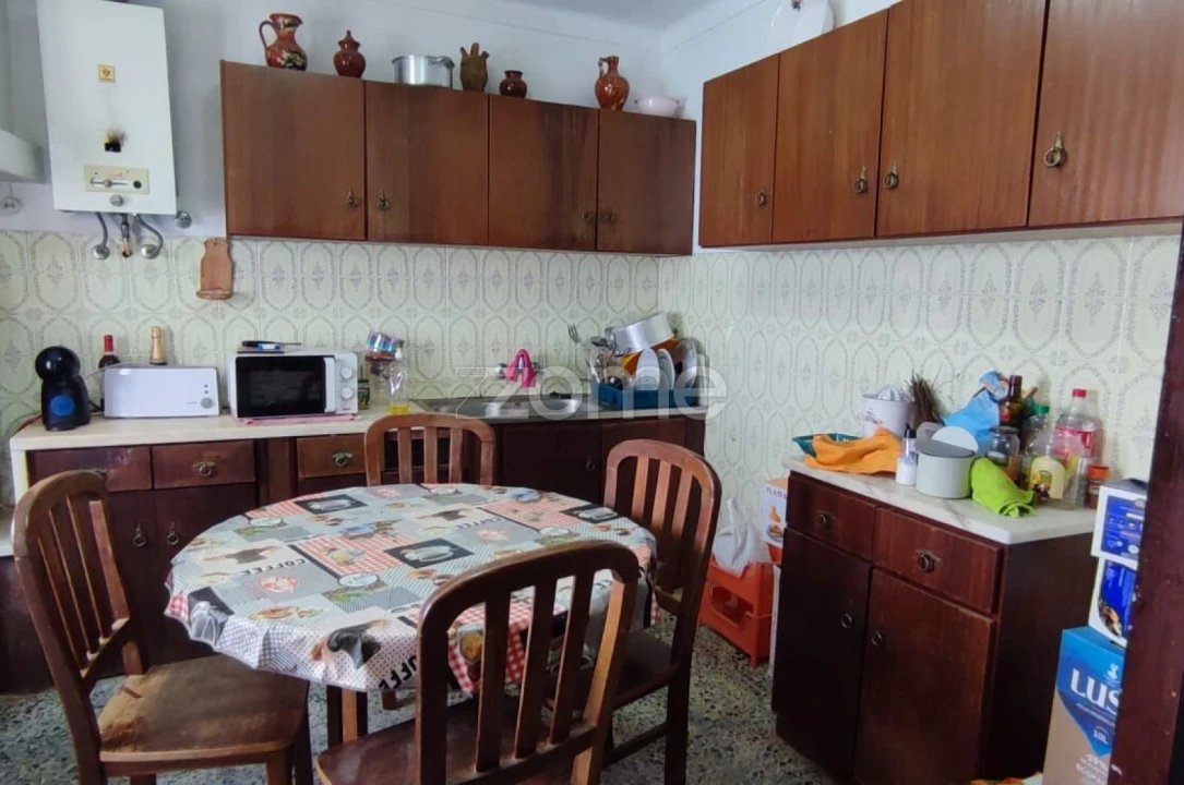 Quinta T4 para Venda em Santa Maria do Castelo e Santiago e Santa Susana Foto 5