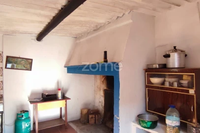 Quinta T4 para Venda em Santa Maria do Castelo e Santiago e Santa Susana