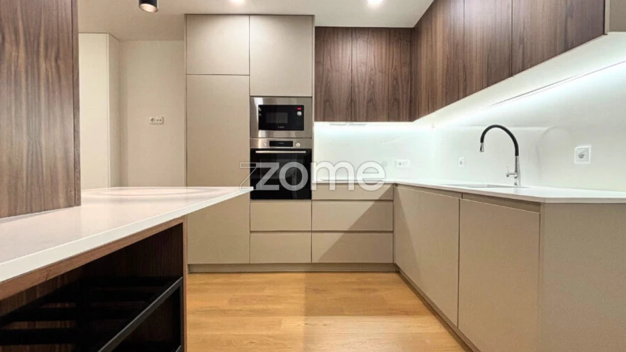 Apartamento T2 para Arrendamento em São Vicente (Braga)
