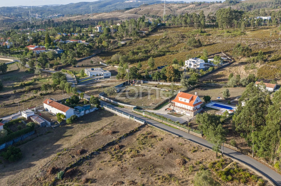 Terreno para Venda em Aguiar de Sousa Foto 14