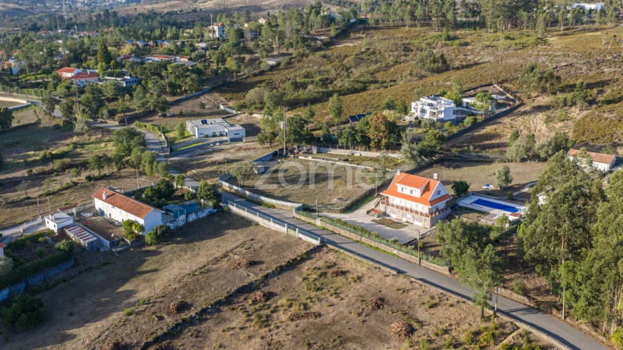 Terreno para Venda em Aguiar de Sousa